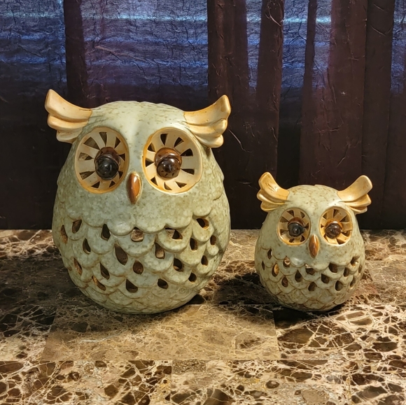 Set of Two Ceramic Owl Mom and Baby Candle Holders Decor - Picture 1 of 2